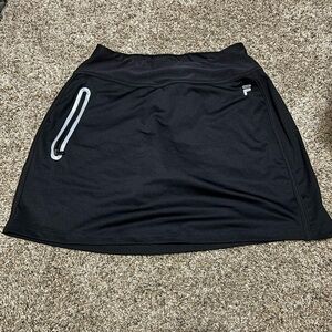 Black womens golf skirt, size small